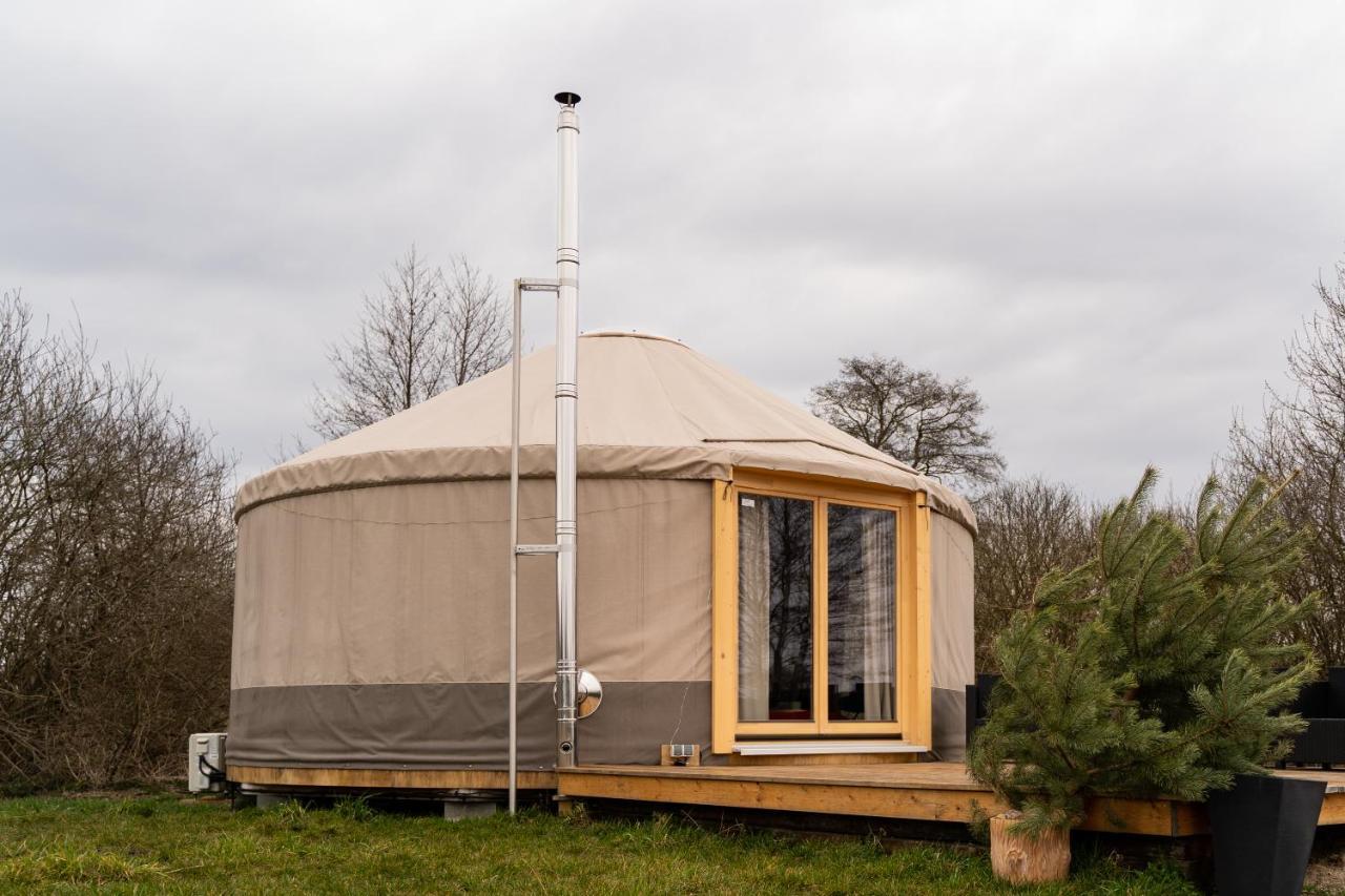 Hotel Jurty Glamping Gostynin Exterior foto